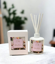 Load image into Gallery viewer, Musk Rose Reed Diffuser